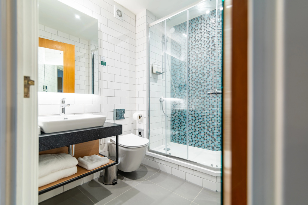 Holiday Inn Ashford - North A20 by IHG