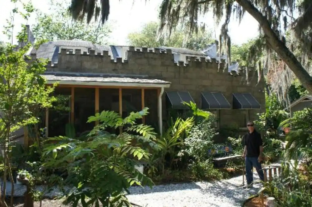 Castle Garden Bed & Breakfast