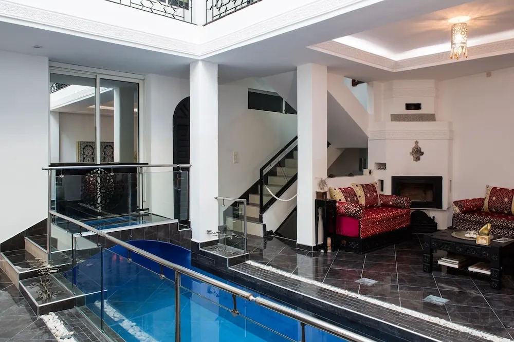 Ryad A&B Sarai