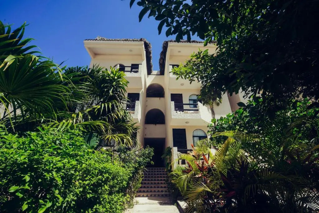 Aquatech Villas DeRosa Resort