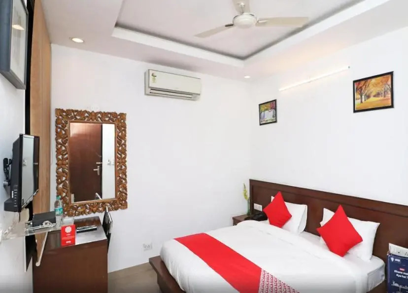 New Hotel Rajwada By WB Inn