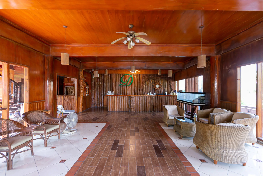 Deeden Pattaya Resort
