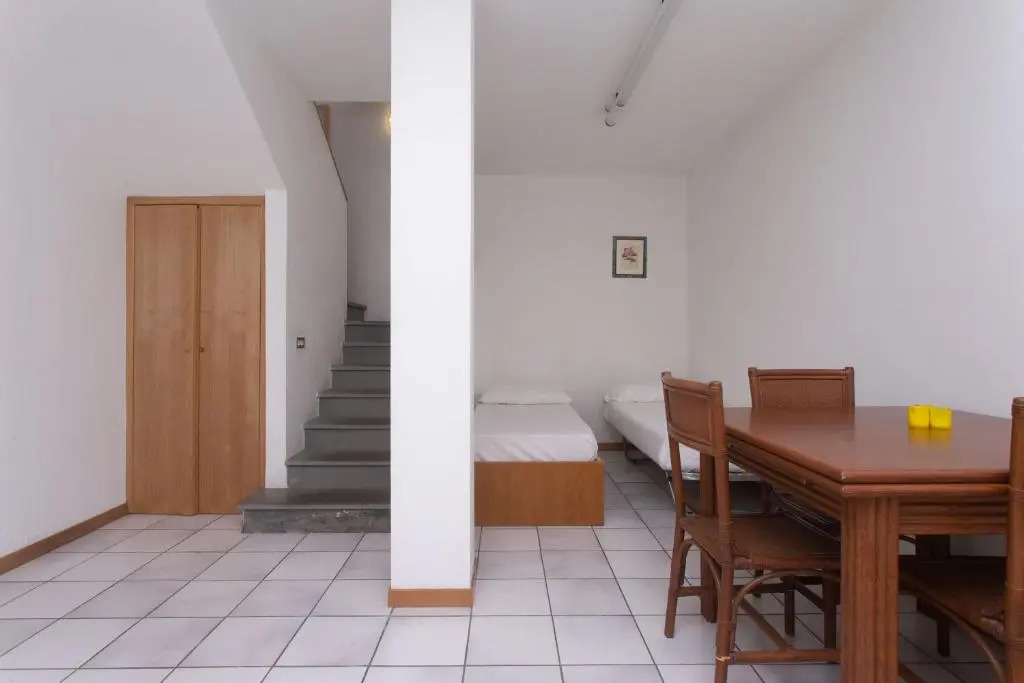 N57 - Numana, Villa Con Giardino a 200mt Dal Mare
