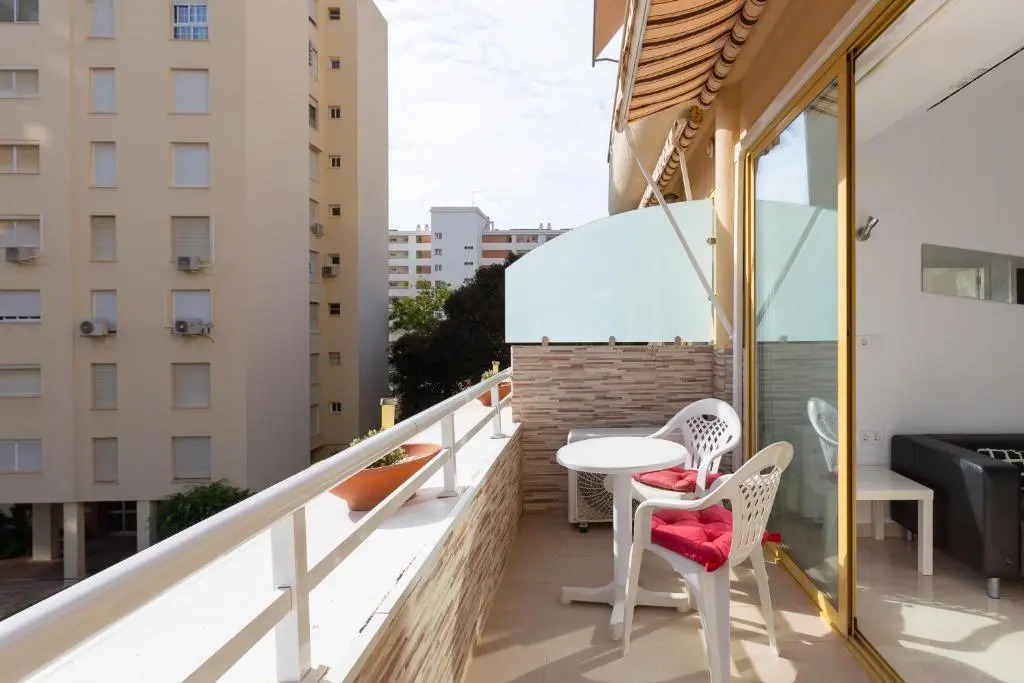 New modern 2-bedroom appartment