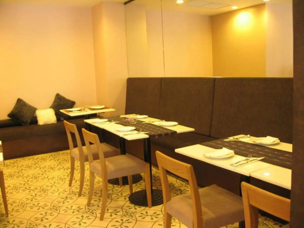 Aphrodite Inn Bangkok