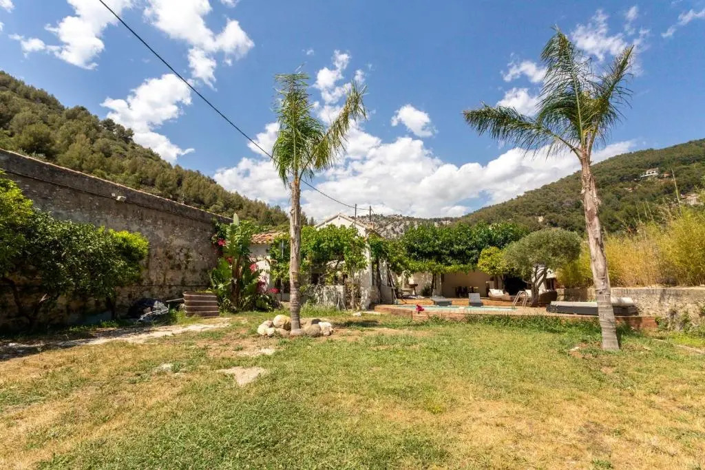 Smashing little house with AC and pool - Dodo et Tartine