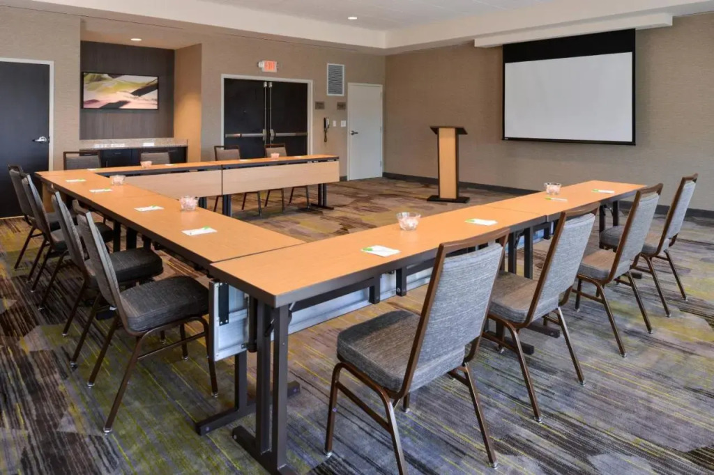 Holiday Inn Select St. Peters-st. Charles