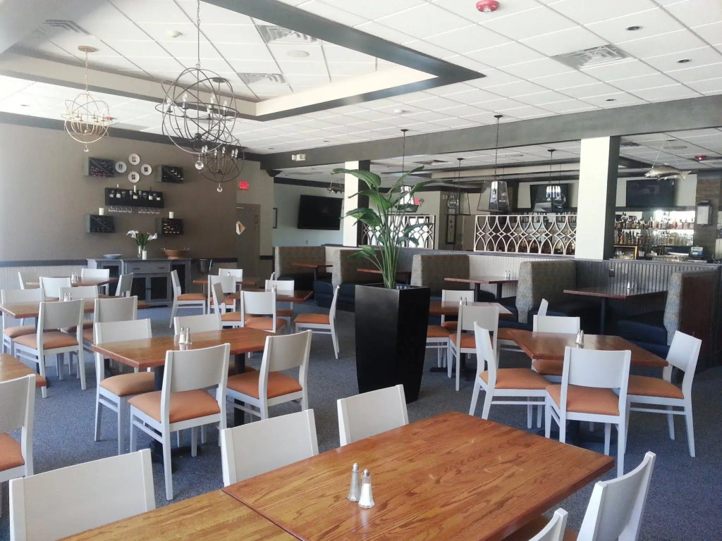 Holiday Inn Westbury-Long Island by IHG