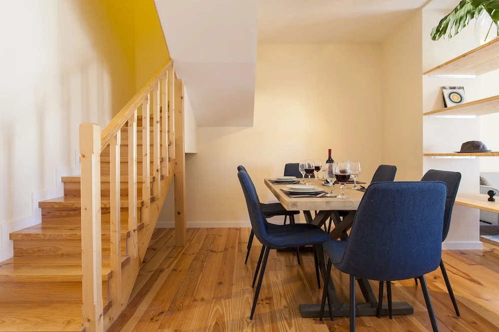GuestReady - Stylish apt w/ balcony in Graca