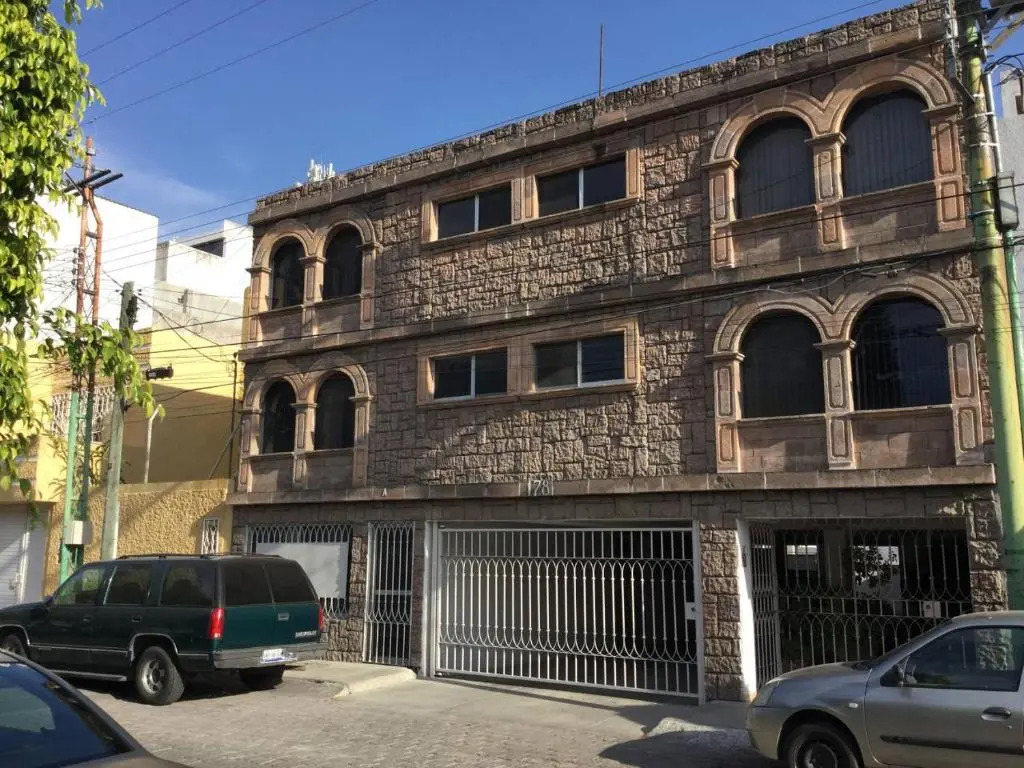 Espaciosa Suite Zona Centro Col El Prado S7