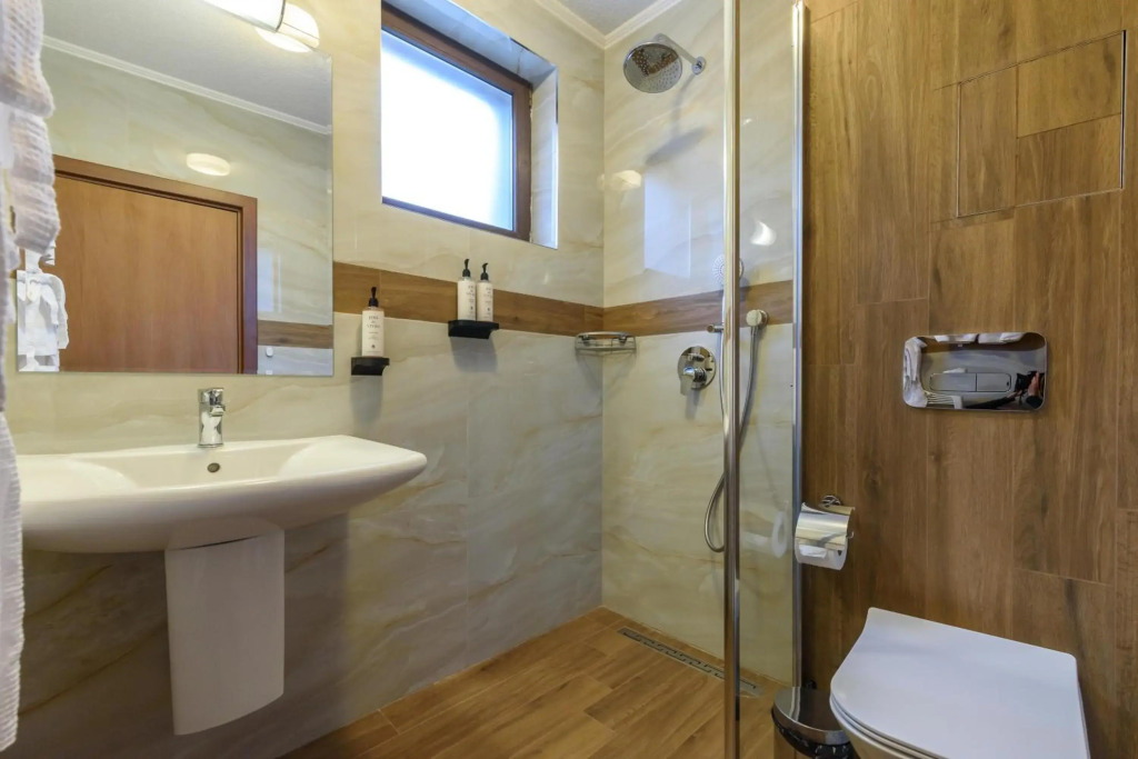 St George Ski & Holiday - Half Board & All Inclusive