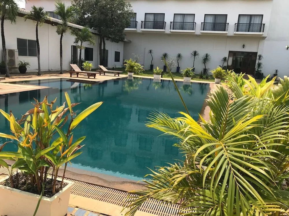 Hengly Mohasambath Hotel & Spa