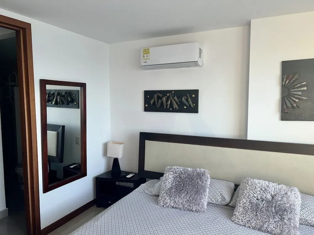 Luxurious 3-Bedroom Penthouse with Ocean Views in Cartagena