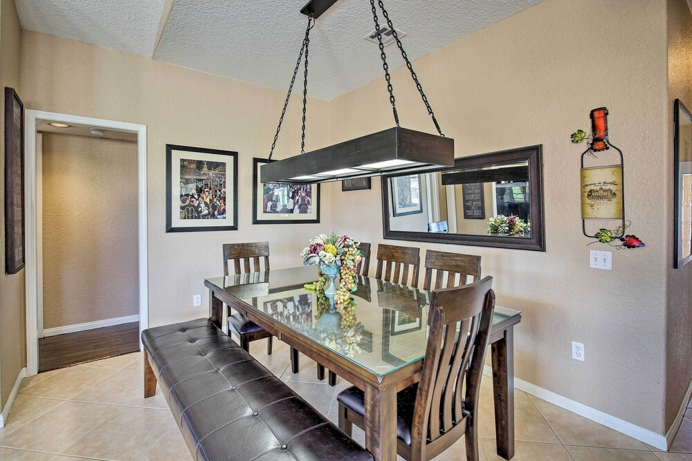 Pool/spa, Theater Room & Views: Palm Desert Home!