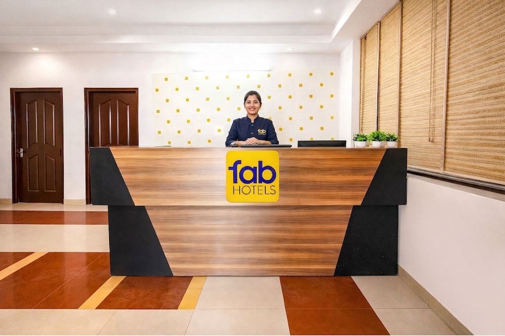 FabHotel 9 Palm