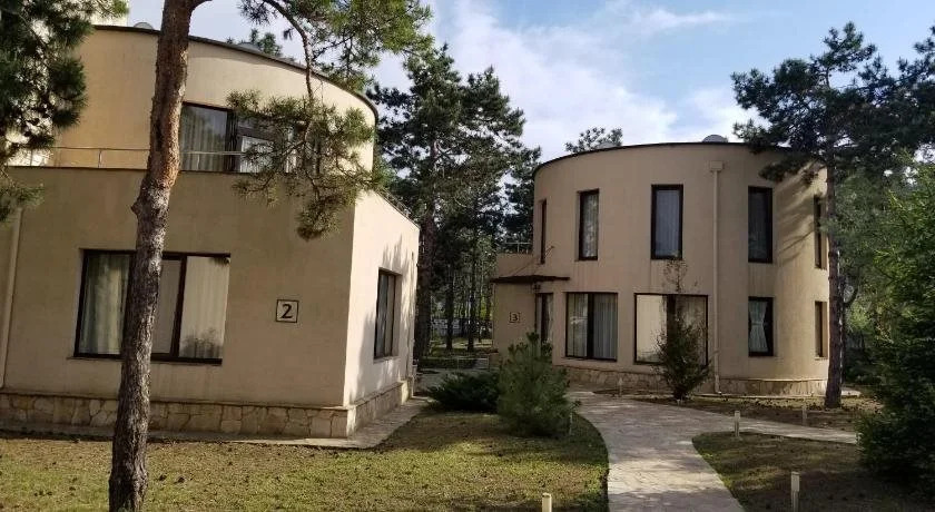 Elizium Park Hotel