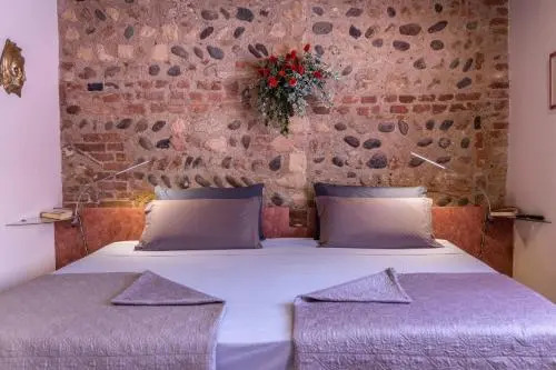 La Bella Verona Wine Suite