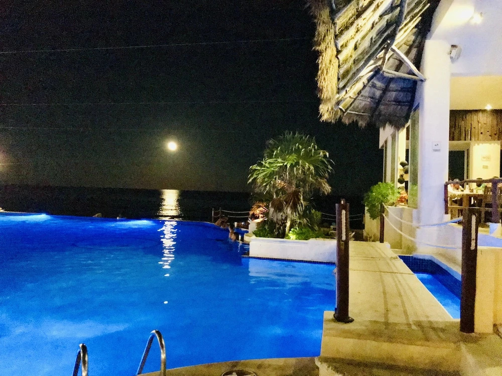 BOF Apartments Cancun