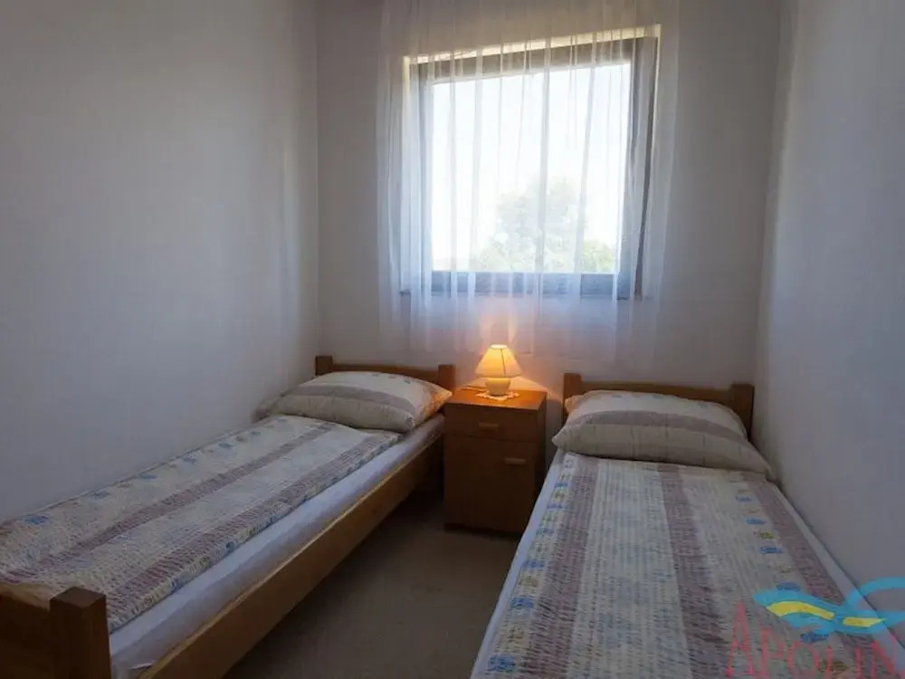 Apartment in Vantacici Near the Sea