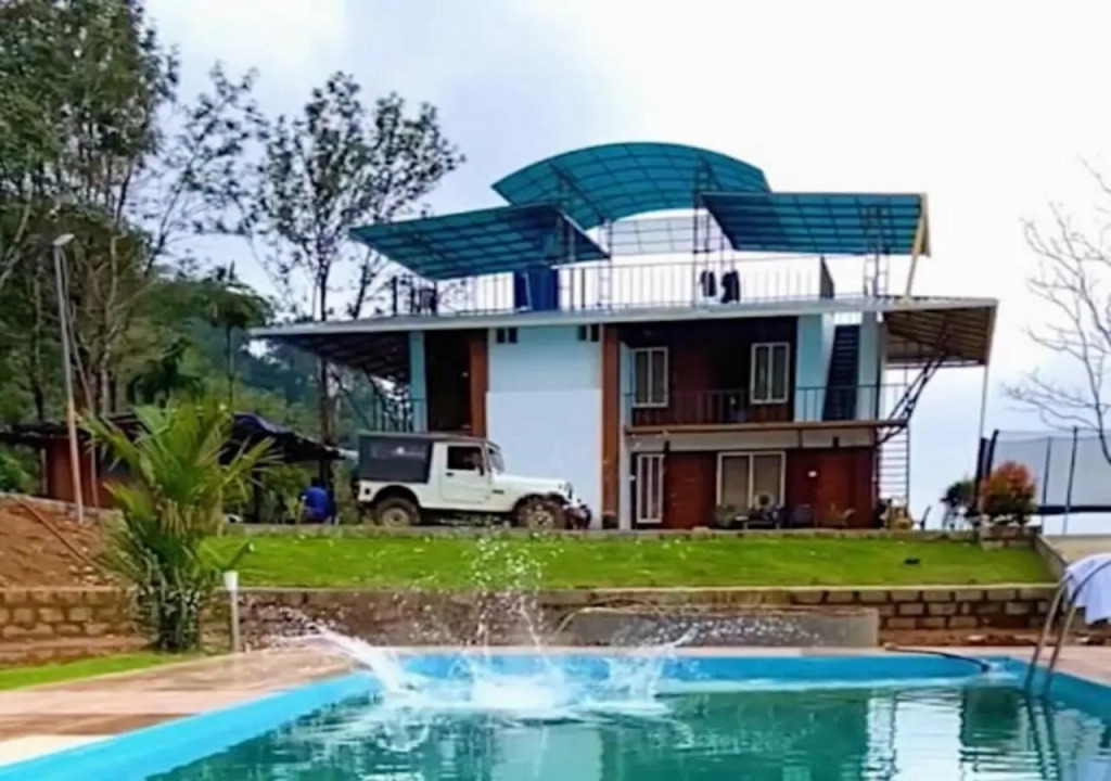 SaffronStays Cholamala