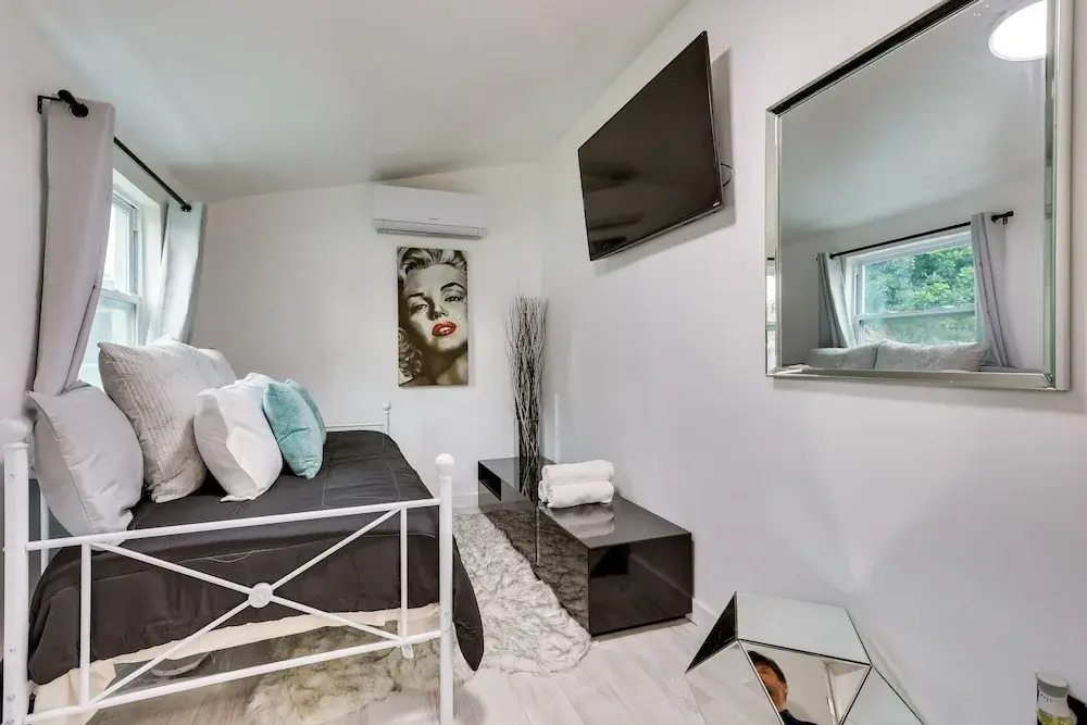 Stylish Miami Home: 2 Mi to Intracoastal Waterway!