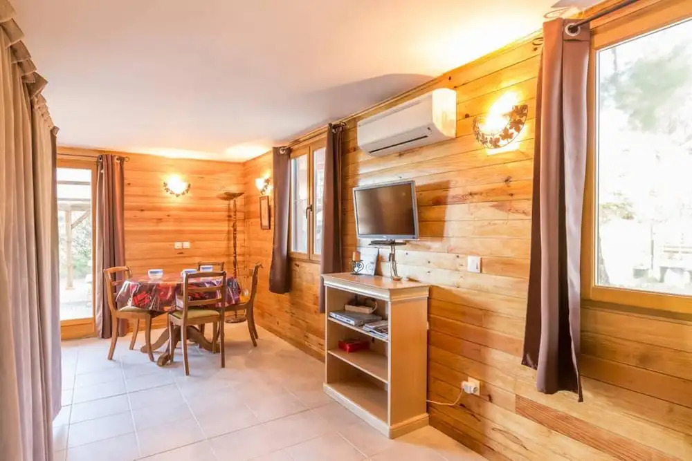 Chalet with 2 Bedrooms in Le Beausset, with Wonderful Mountain View, Private Pool And Enclosed Garden - 8 Km From the Beach
