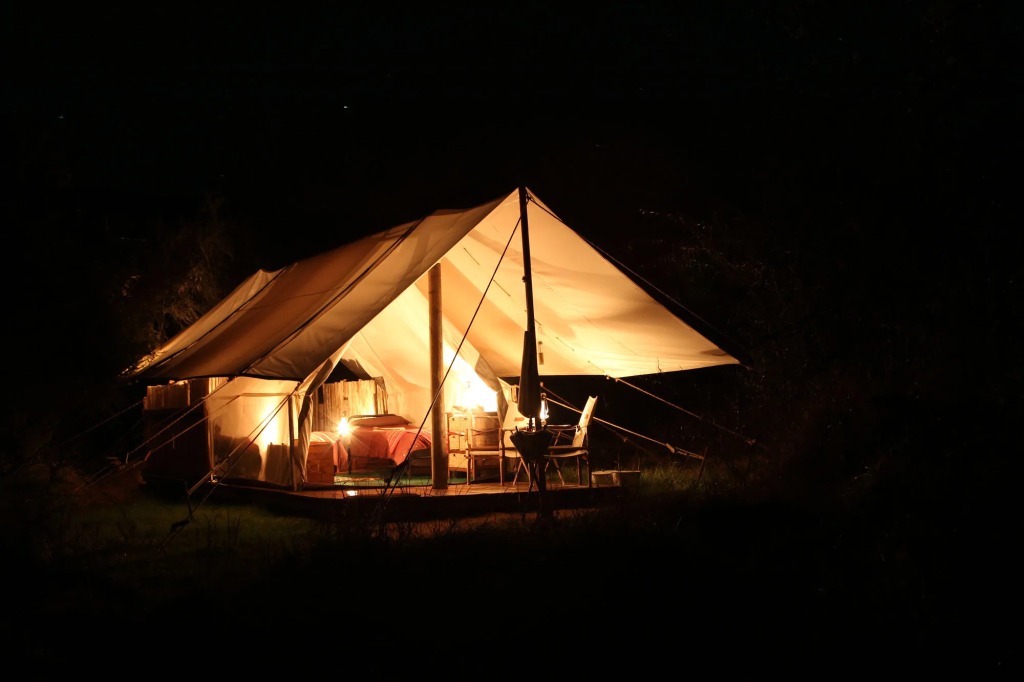 Quatermains 1920s Safari Camp - Amakhala Game Reserve