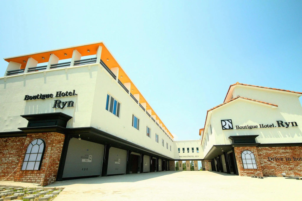 Ryn Boutique Hotel