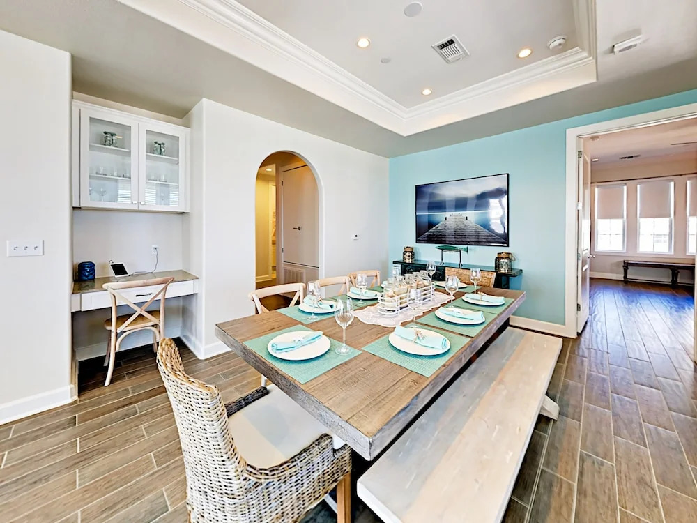 137 Palmilla Cir Condo #306 2 Bedrooms 2 Bathrooms Condo