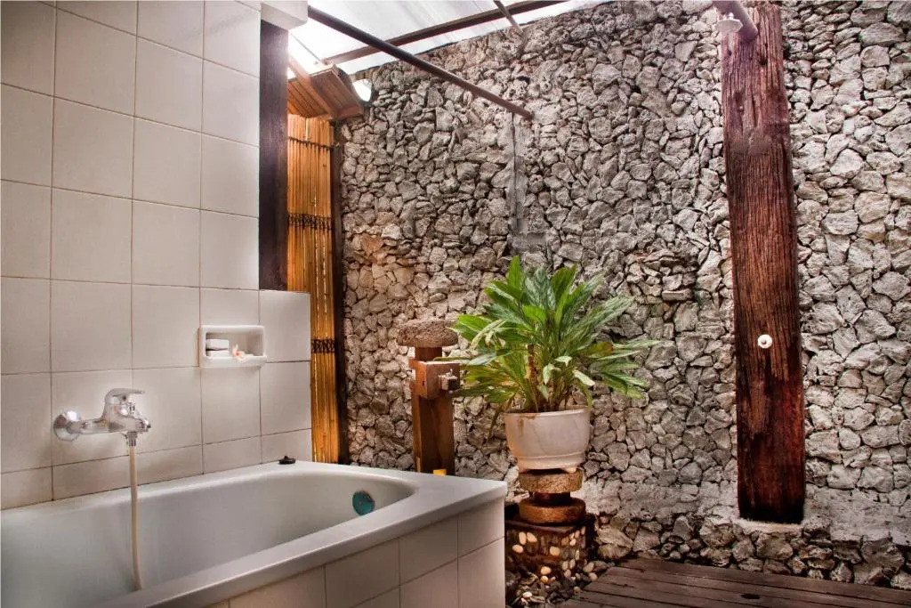 Bali Taman Beach Resort & Spa Lovina