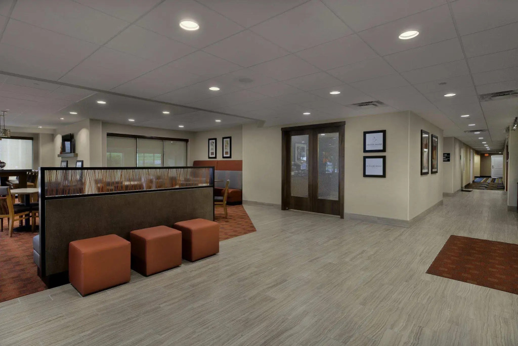 Hampton Inn Milwaukee Brookfield