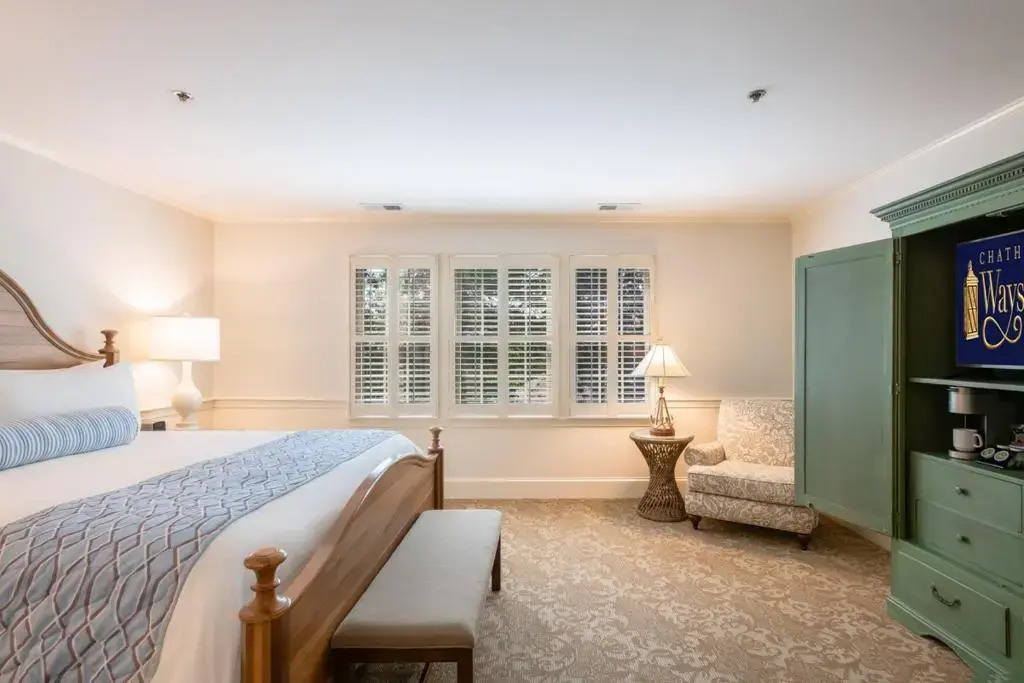 Chatham Wayside Inn