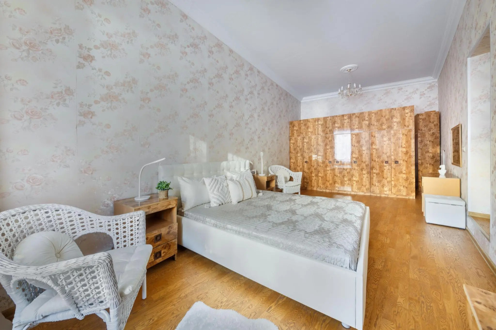 ApartLux (АпартЛюкс) на Тараса Шевченко
