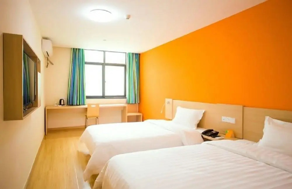 7Days Inn Kunshan High-speed Railway Station Renmin South Road Branch