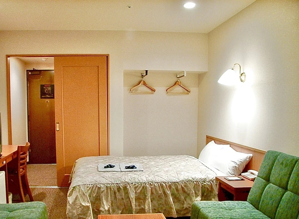 Hiroshima Ekimae Universal Hotel