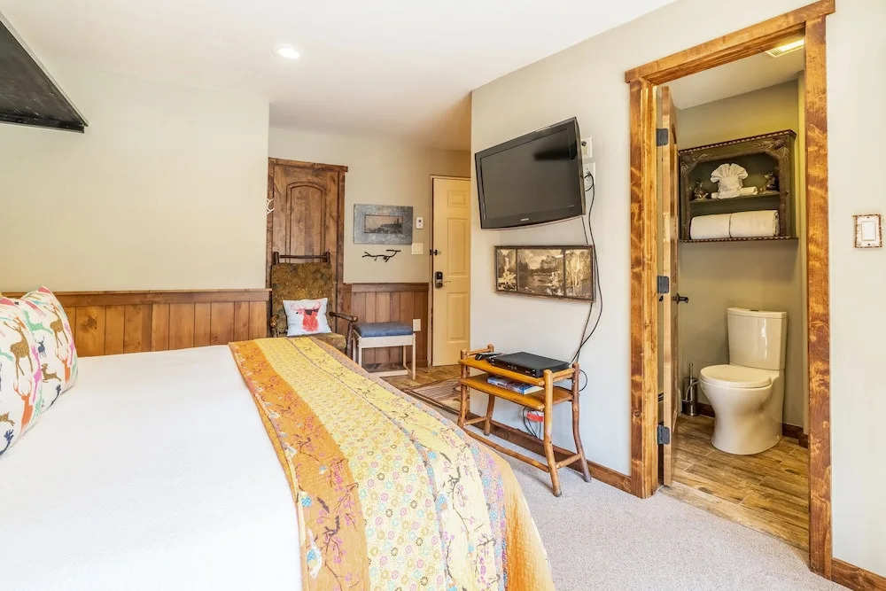 The Powderhorn Condo Unit #302 Studio Bedroom 1 Bathroom Condo