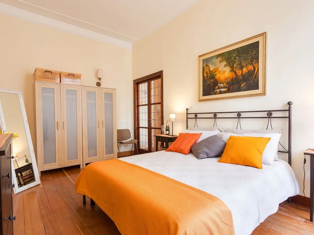 Graceful Holiday Home in Roma Near St Joseph 8