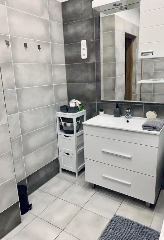 Small Lake Apartman