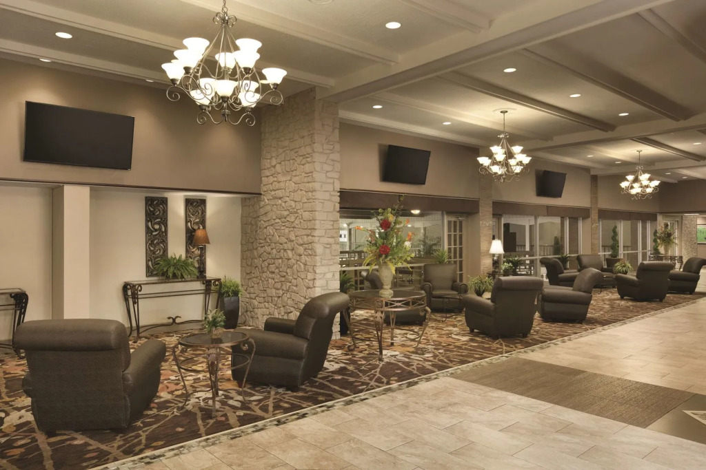 Radisson Hotel Louisville North