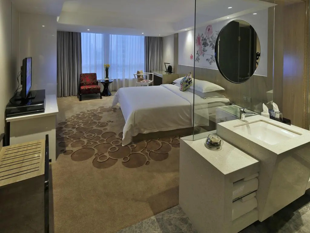 Paco Business Hotel Guangzhou Baiyun Road Branch