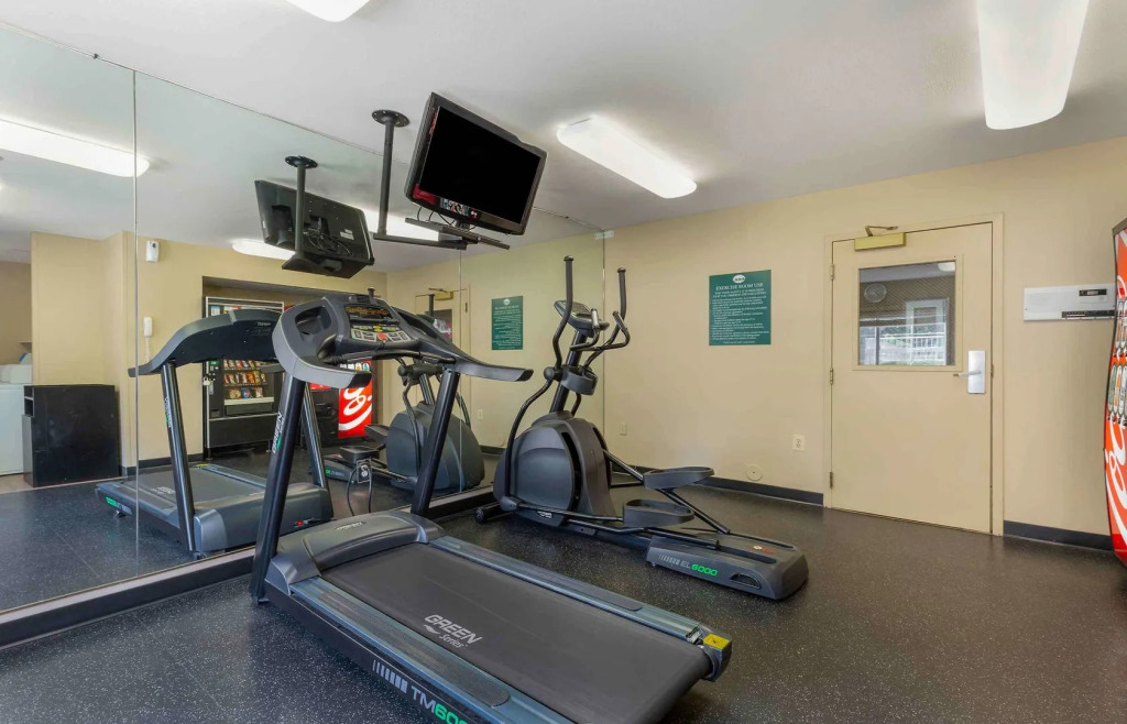 MainStay Suites Washington Dulles Airport