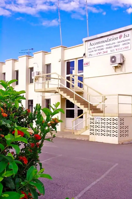 Accommodation @ Isa