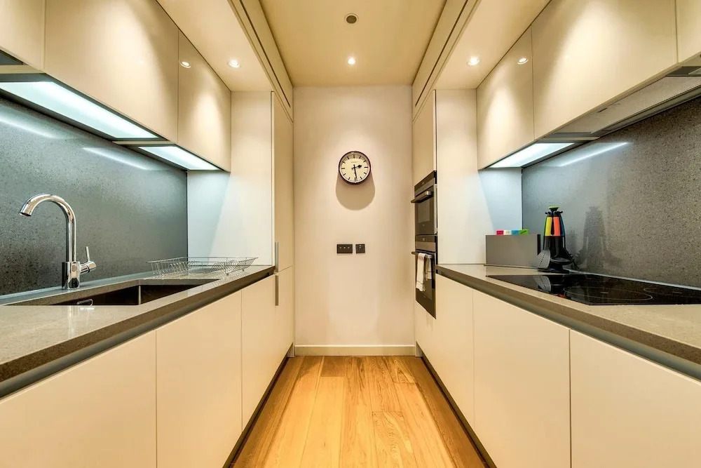 Iconic Quartermile Apartment: Heart of the Old Town