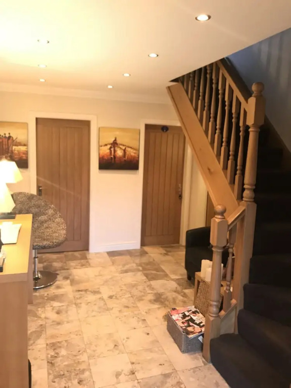 Barncroft Luxury Guest House