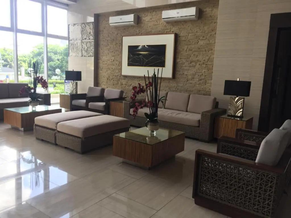 Olympus 808 @ Wind Residences