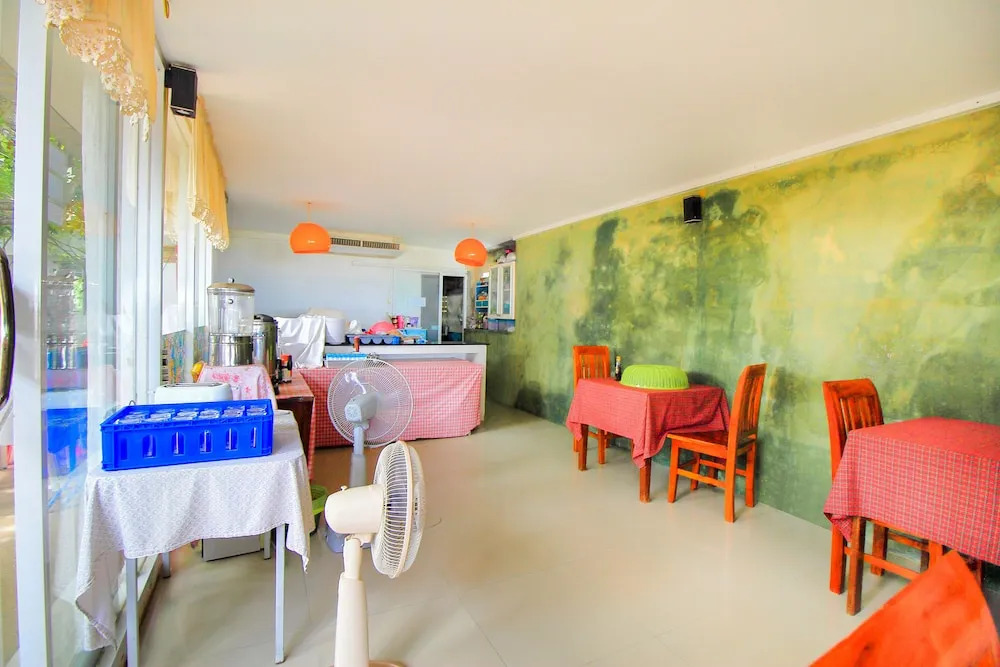 Oyo 336 Lamai Resort