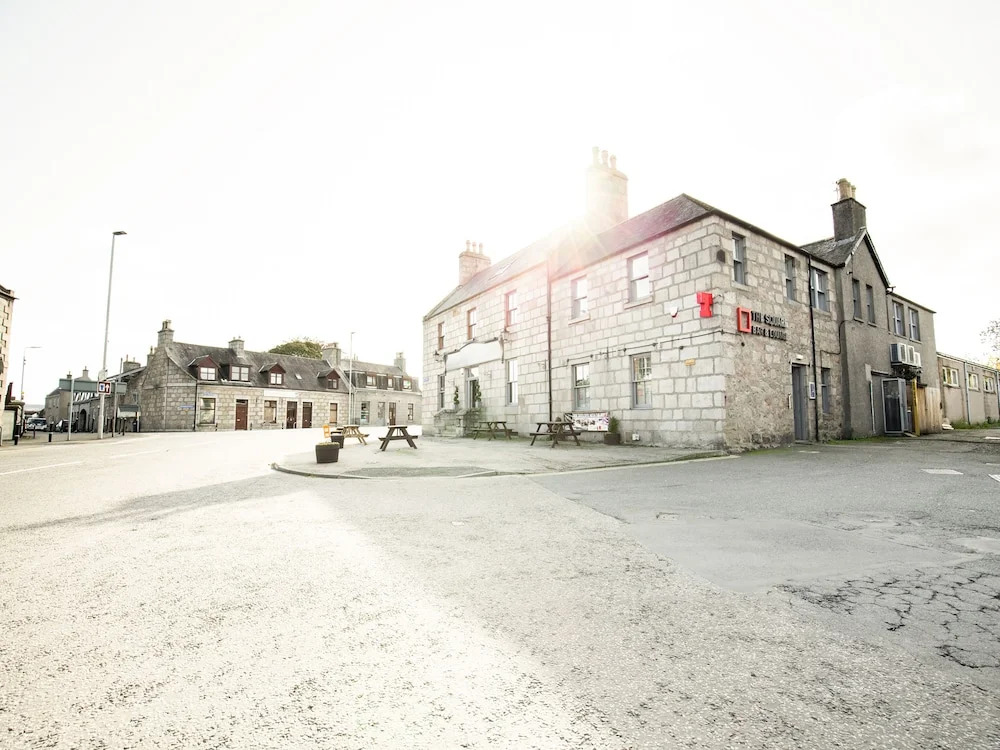 The Square Kintore