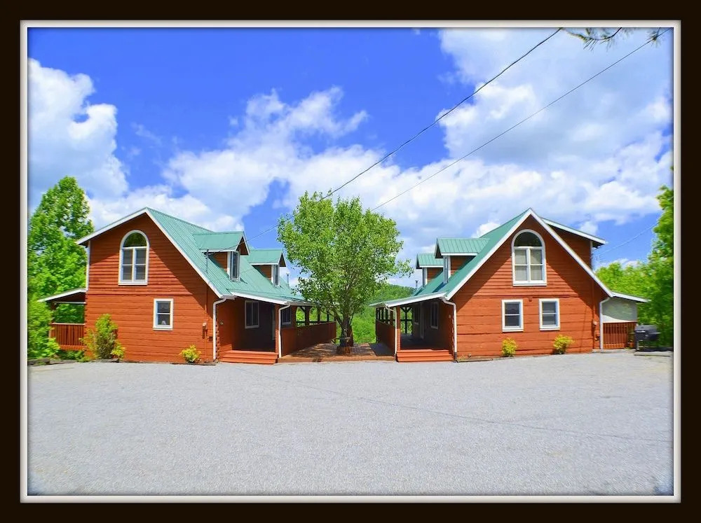 Olde Tyme Way Cabins 3526