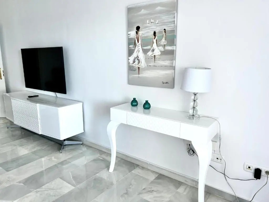 MI CAPRICHO 170 Beachfront Apartment