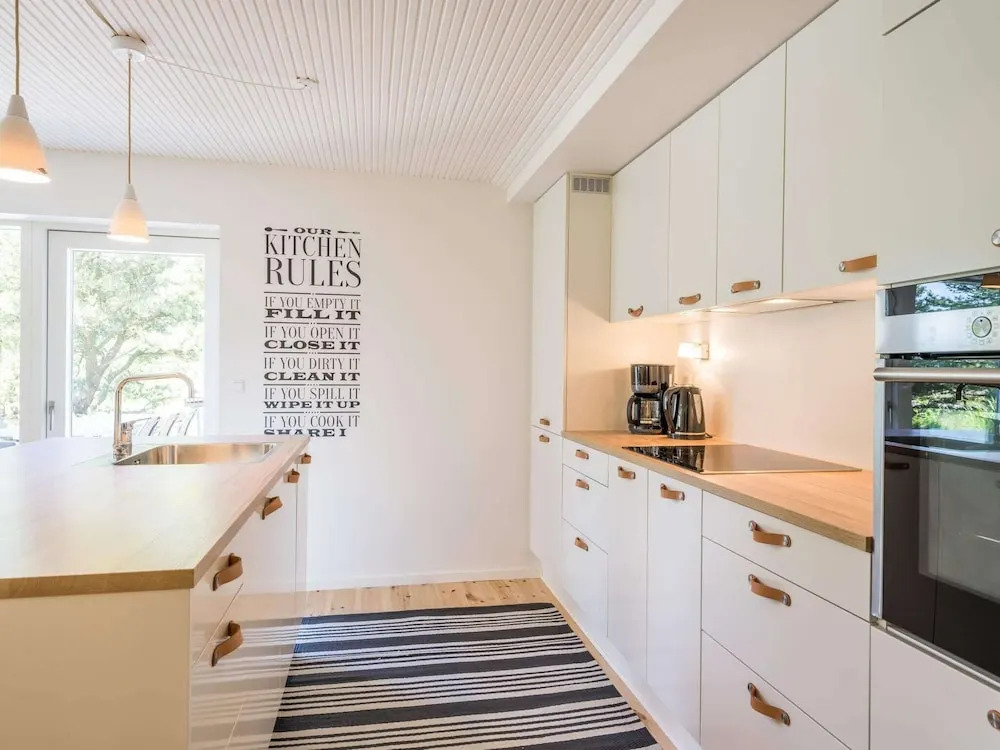 7 Person Holiday Home in Henne